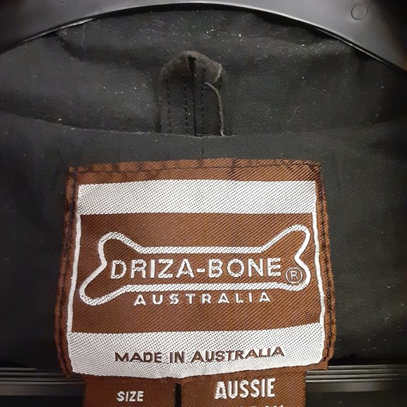 SOLD -- RIDER HERITAGE STYLE COAT by Driza-Bone - Picture 3 of 5